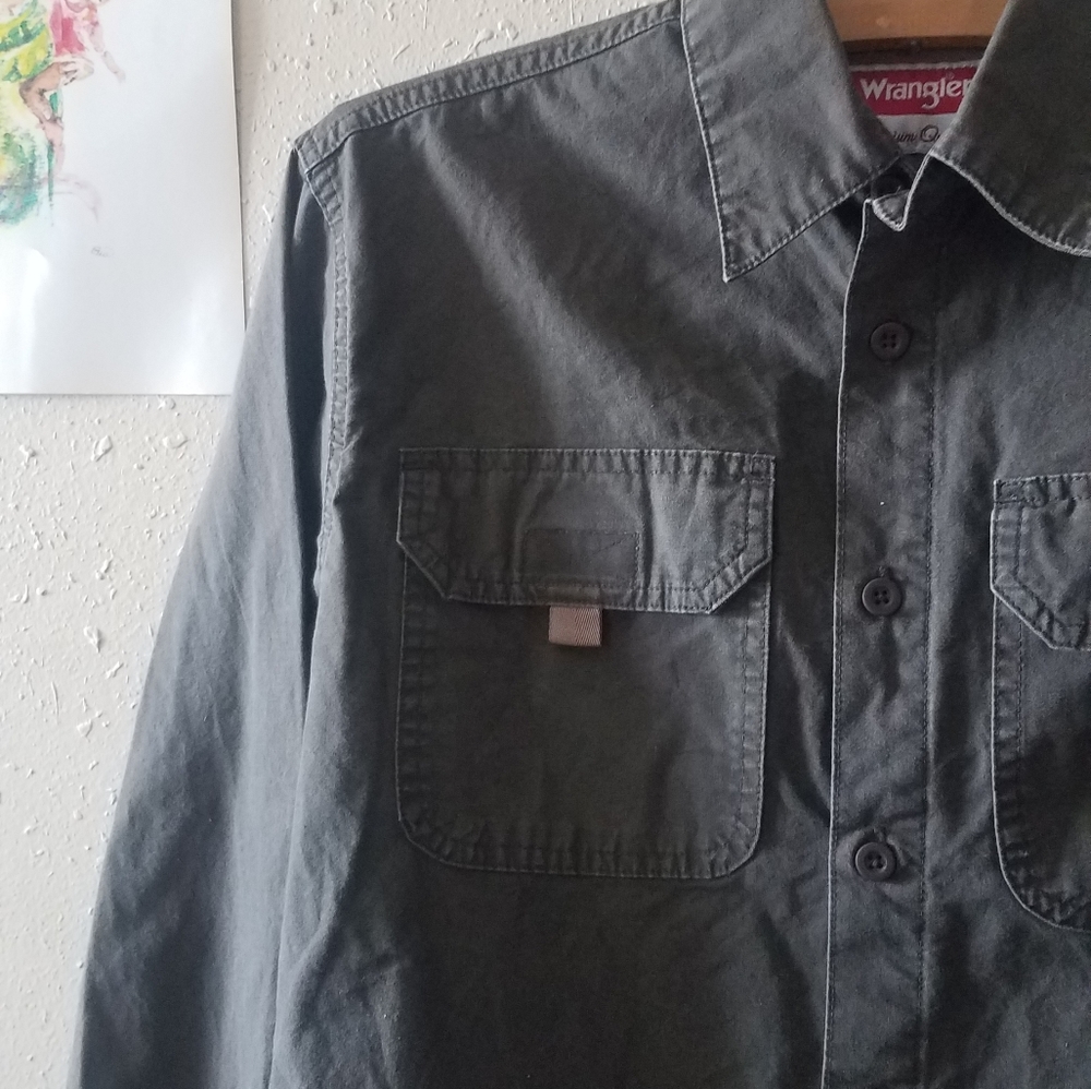 Wrangler Premium Button Down